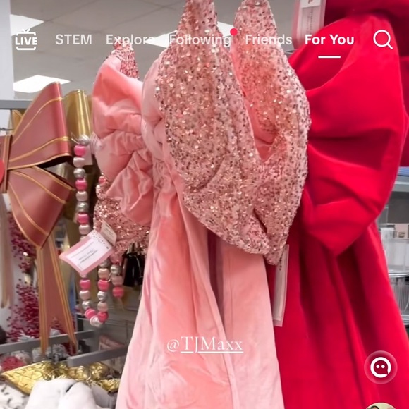 🎀🎀cupcakes and cashmere Christmas 6 foot velvet and bling merry Christmas bow🎀🎀 - Picture 16 of 16